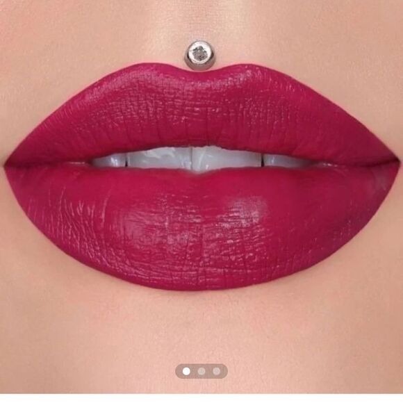 Jeffree Star Cosmetics Trap Lipstick in Cherry Soda & Major Attitude.New in Box